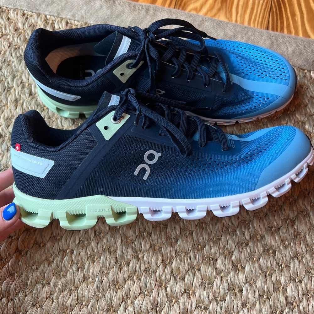 Mens On Cloudflow sneakers